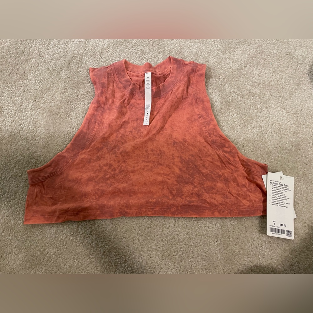 LULULEMON All Yours Crop Tank - Size 8 new with tags!!!